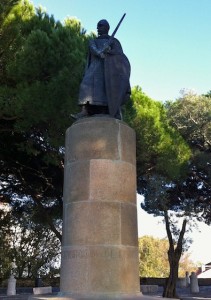christian-statue
